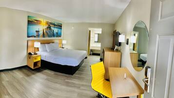 Quarto standard, 1 cama King | Escrivaninha, ferros/tábuas de passar roupa, Wi-Fi de cortesia