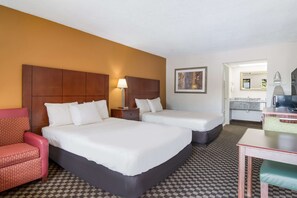 Desk, iron/ironing board, free WiFi, bed sheets - Americas Best Value Inn Wadesboro (Wadesboro)