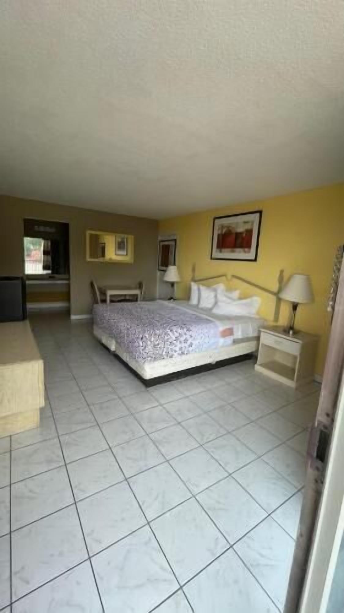 Desk, iron/ironing board, free WiFi, bed sheets