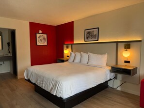 Room, 1 King Bed, Non Smoking | Desk, iron/ironing board, free WiFi, bed sheets