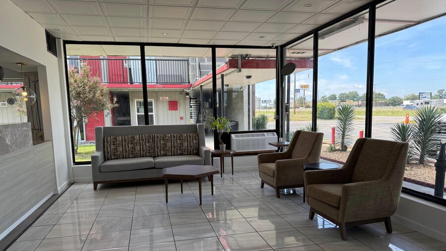 Travelodge by Wyndham Lumberton