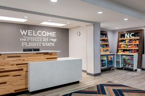 Reception - Hampton Inn Eden (Eden)