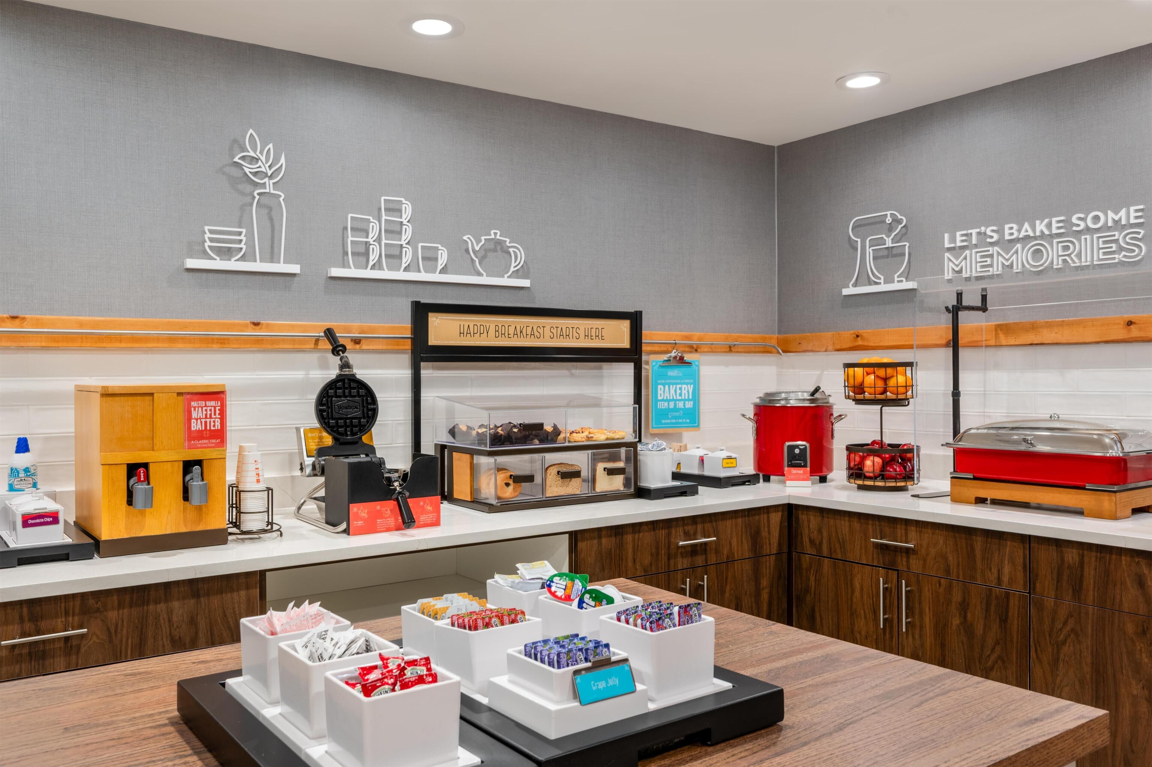 Free daily continental breakfast 