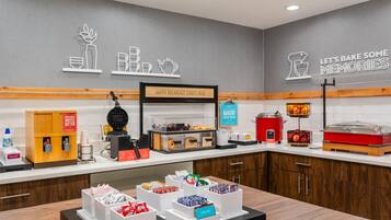 Free daily continental breakfast
