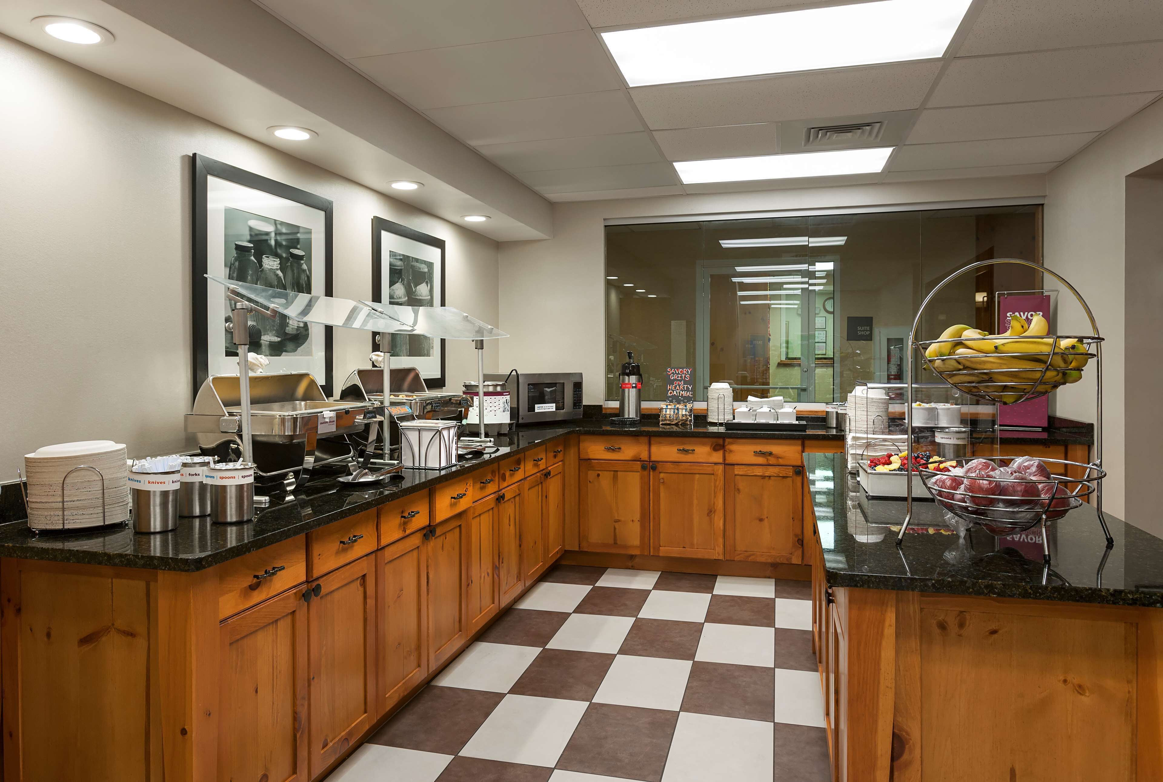 free daily self-service breakfast