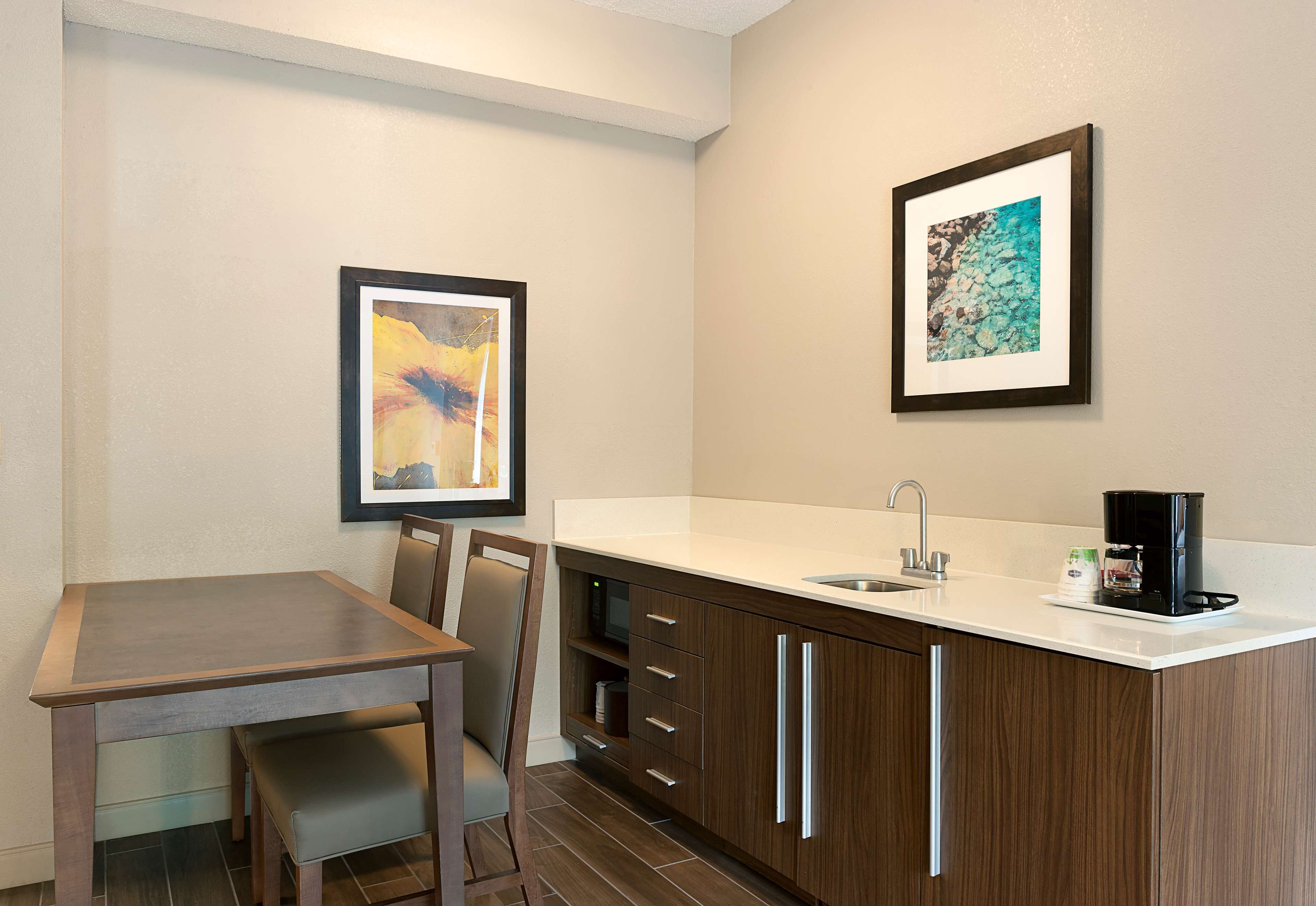 Photo - Hampton Inn & Suites Charlotte/Pineville