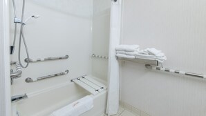 Unclassified image, 4 of 5, button - Ramada Limited Bismarck Northeast (Bismarck)
