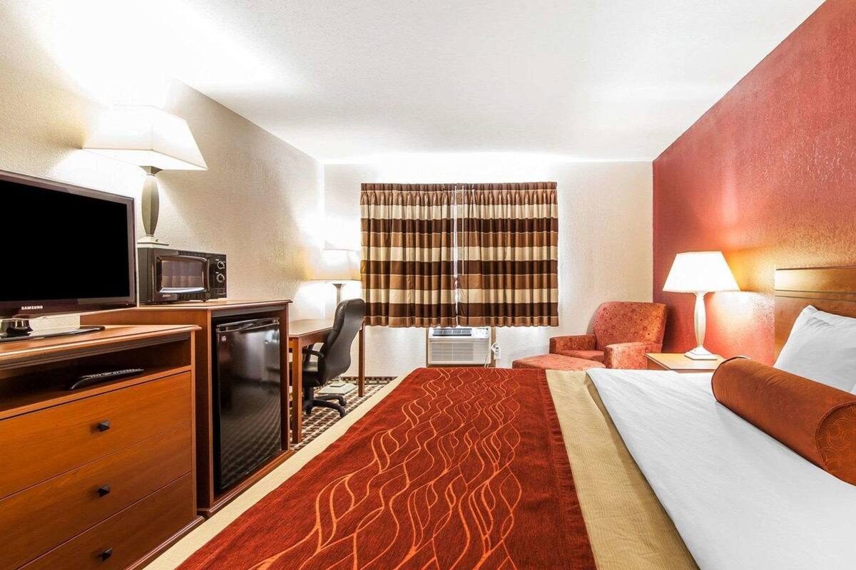 iron/ironing board, free wifi, bed sheets