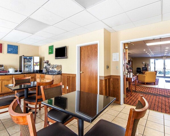 Free buffet breakfast