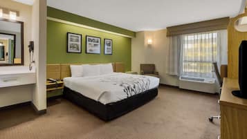 Quarto standard, 1 cama King, para não fumantes | Cofres nos quartos, escrivaninha, espaço de trabalho para notebook