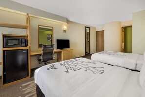 Standard Room, 2 Double Beds, Non Smoking | In-room safe, desk, laptop workspace, blackout drapes