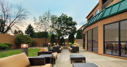 Courtyard by Marriott Akron Fairlawn
