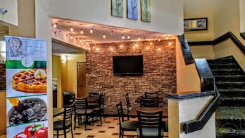 Free daily buffet breakfast