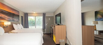 Days Inn & Suites by Wyndham Dayton North