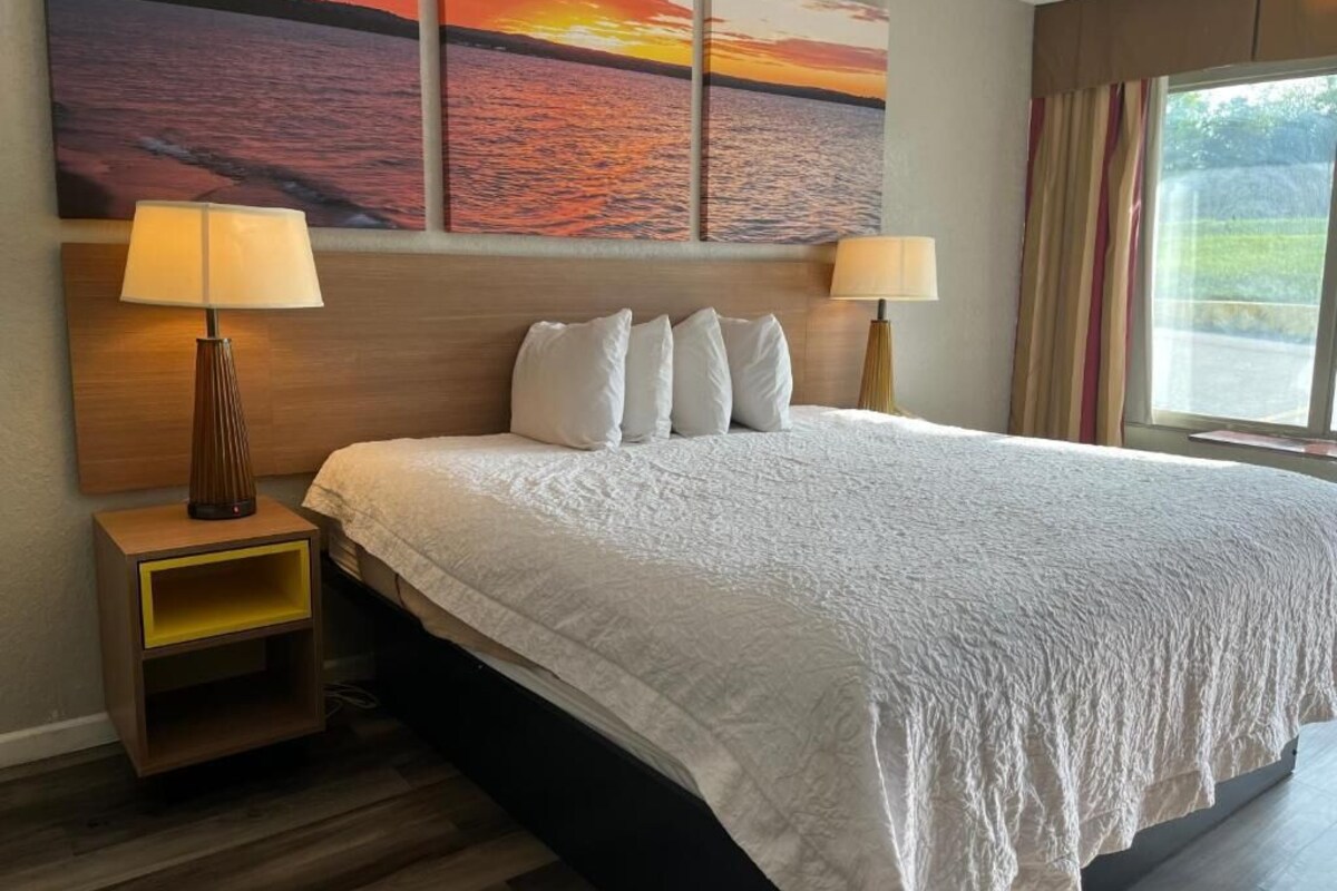 Desk, blackout curtains, iron/ironing board, free WiFi