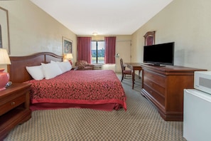 Desk, blackout drapes, iron/ironing board, free WiFi
