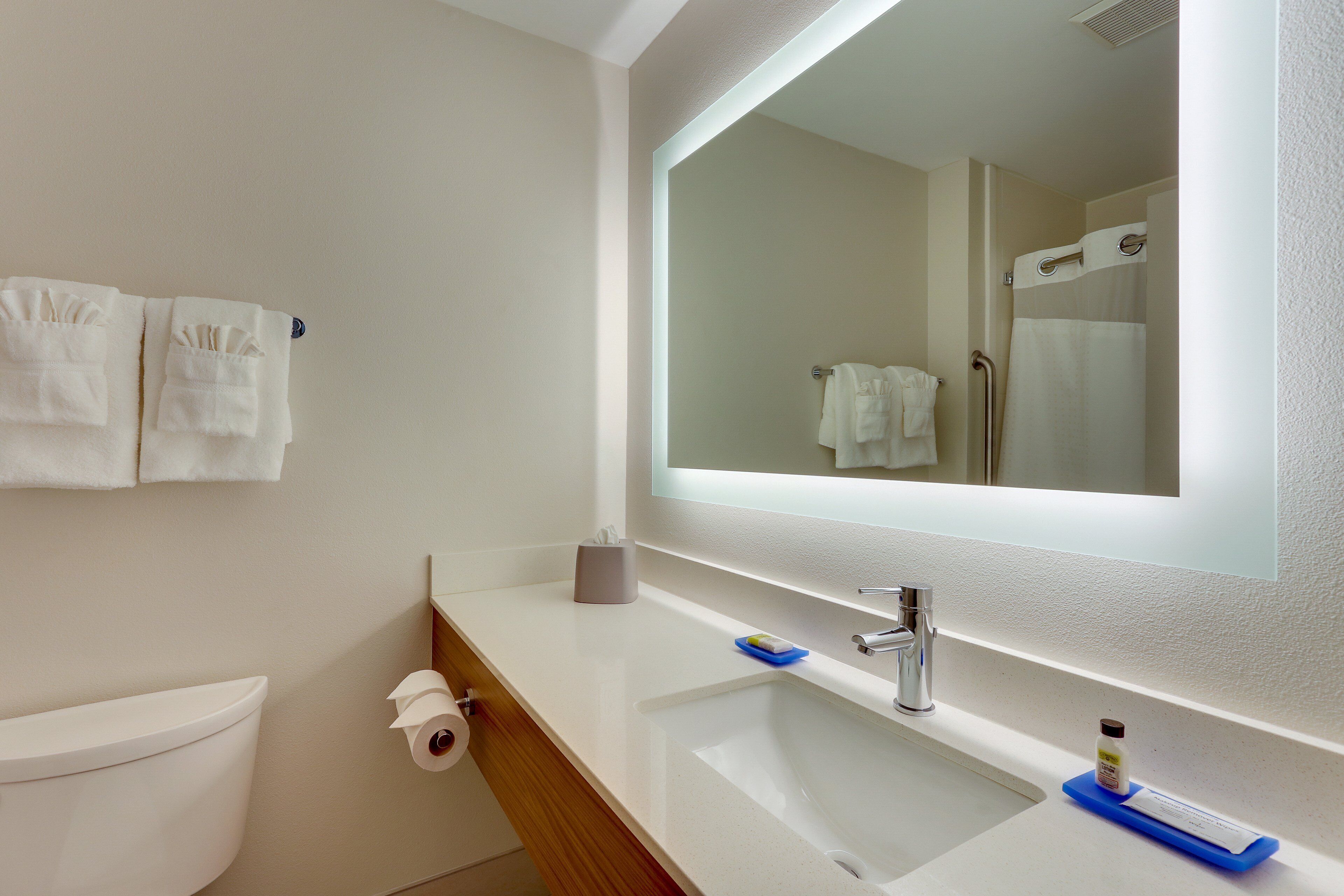 Hair dryer, towels