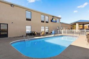 Seasonal outdoor pool