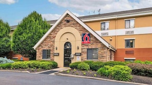 Exterior - Studio 6 Extended stay Fairfield, OH - Cincinnati (Fairfield)