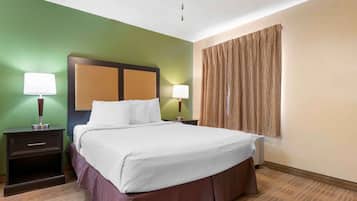 Pillowtop beds, desk, laptop workspace, blackout drapes