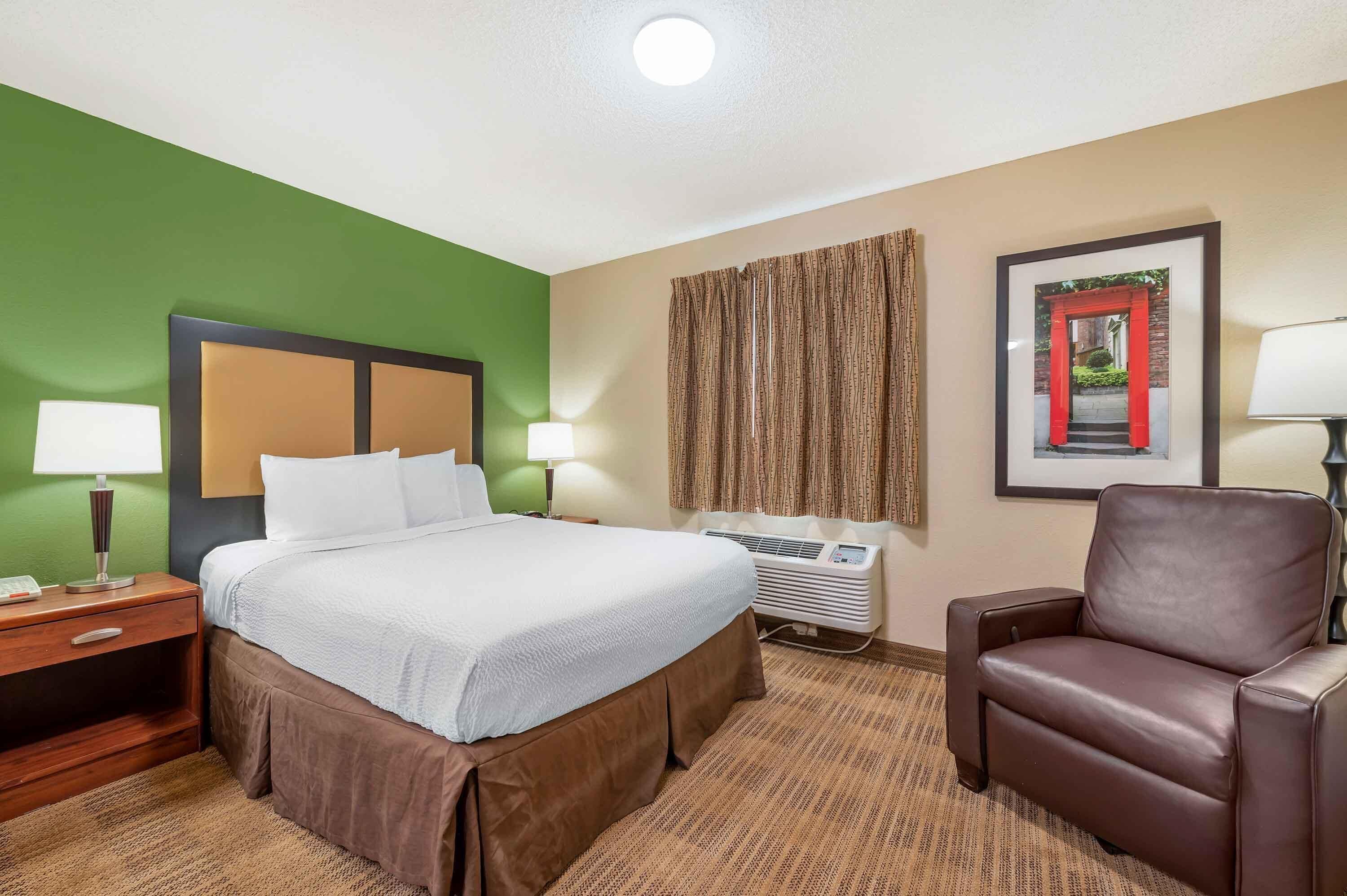 Studio, 1 Queen Bed, Non Smoking