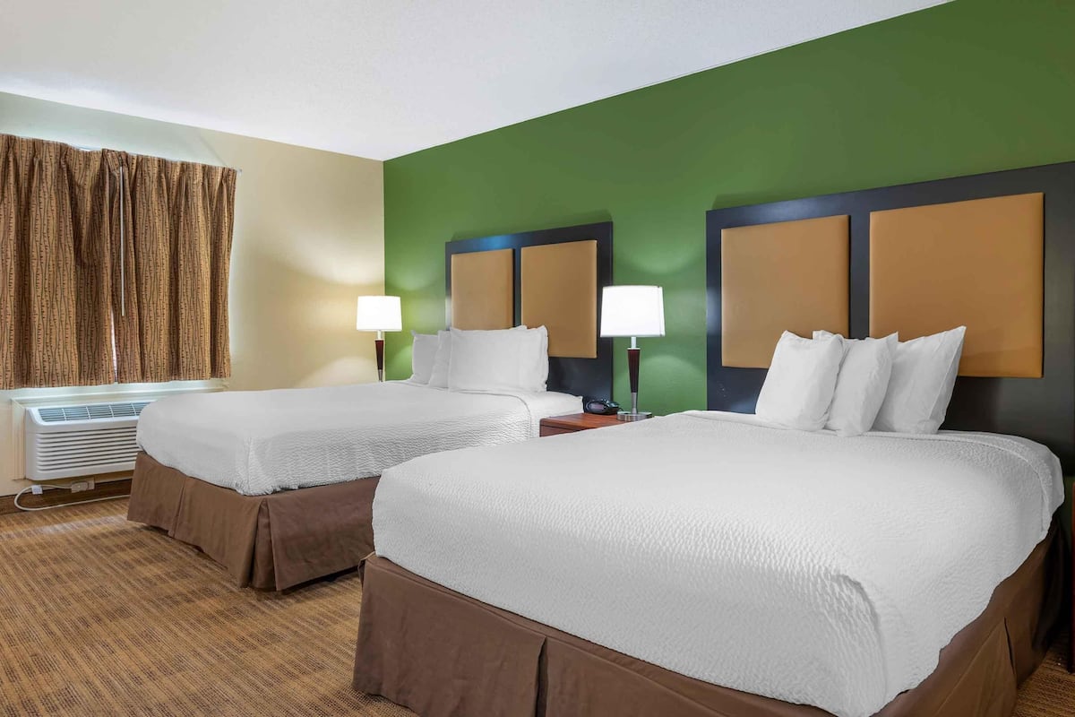 Deluxe Studio, Multiple Beds, Non Smoking