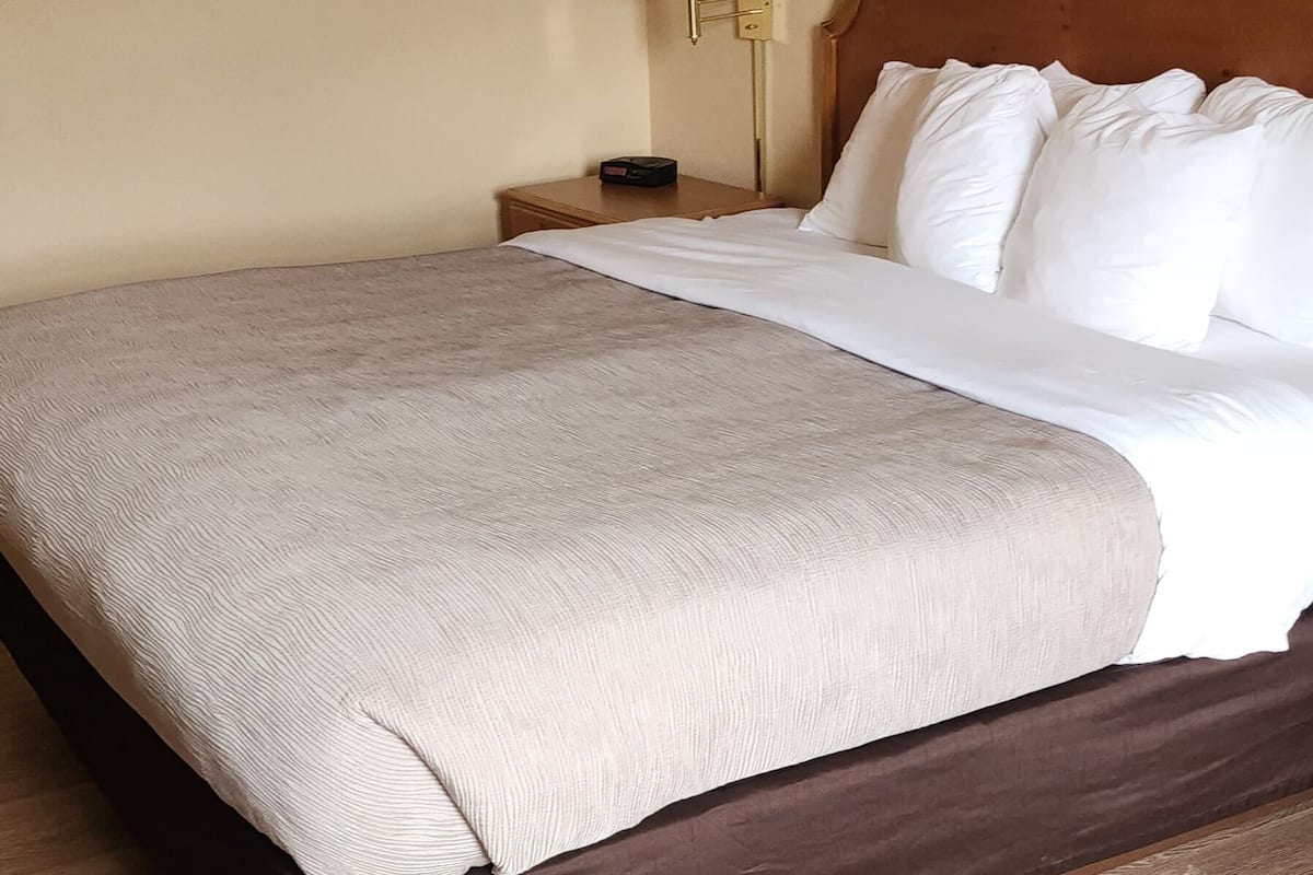 In-room safe, blackout curtains, iron/ironing board, free WiFi