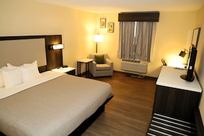 Room, 1 King Bed, Accessible, Non Smoking | In-room safe, blackout curtains, iron/ironing board, free WiFi