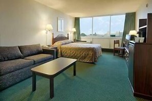 TV - University Hotel & Suites (Cleveland)