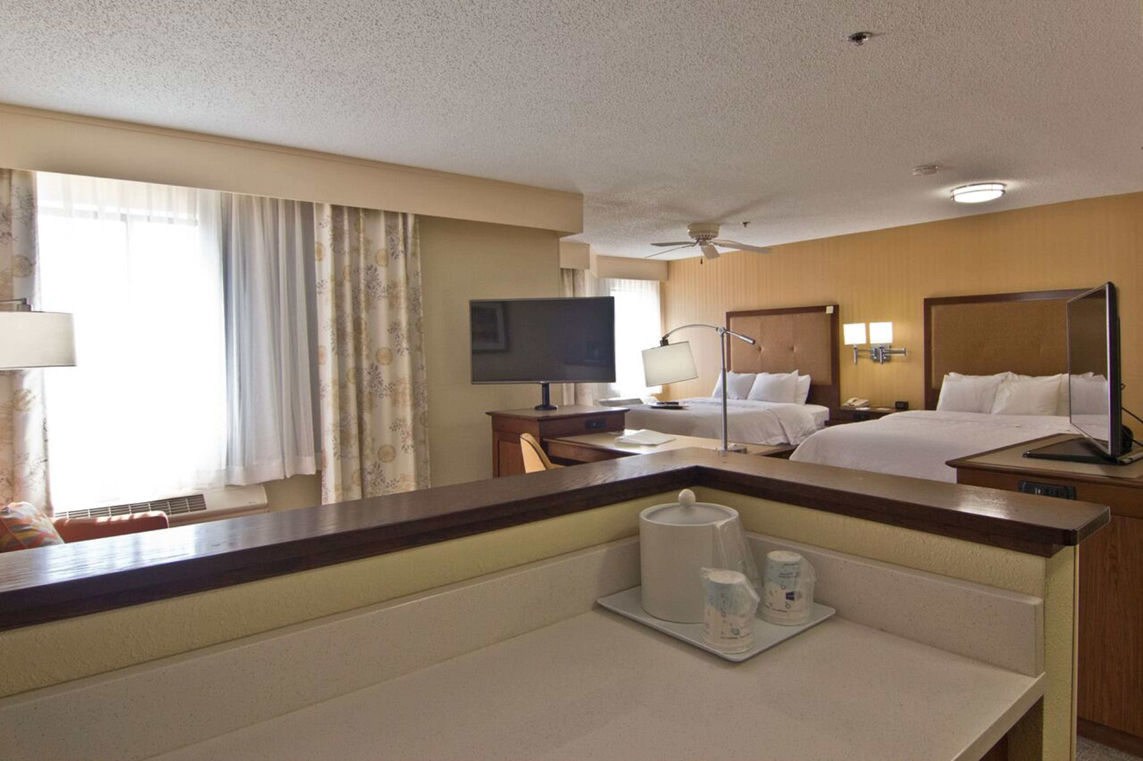 Suite, 2 Queen Beds, Accessible (No Kitchen, Tub/Shower Combo) | Living area | 42-inch flat-screen TV with digital channels, TV