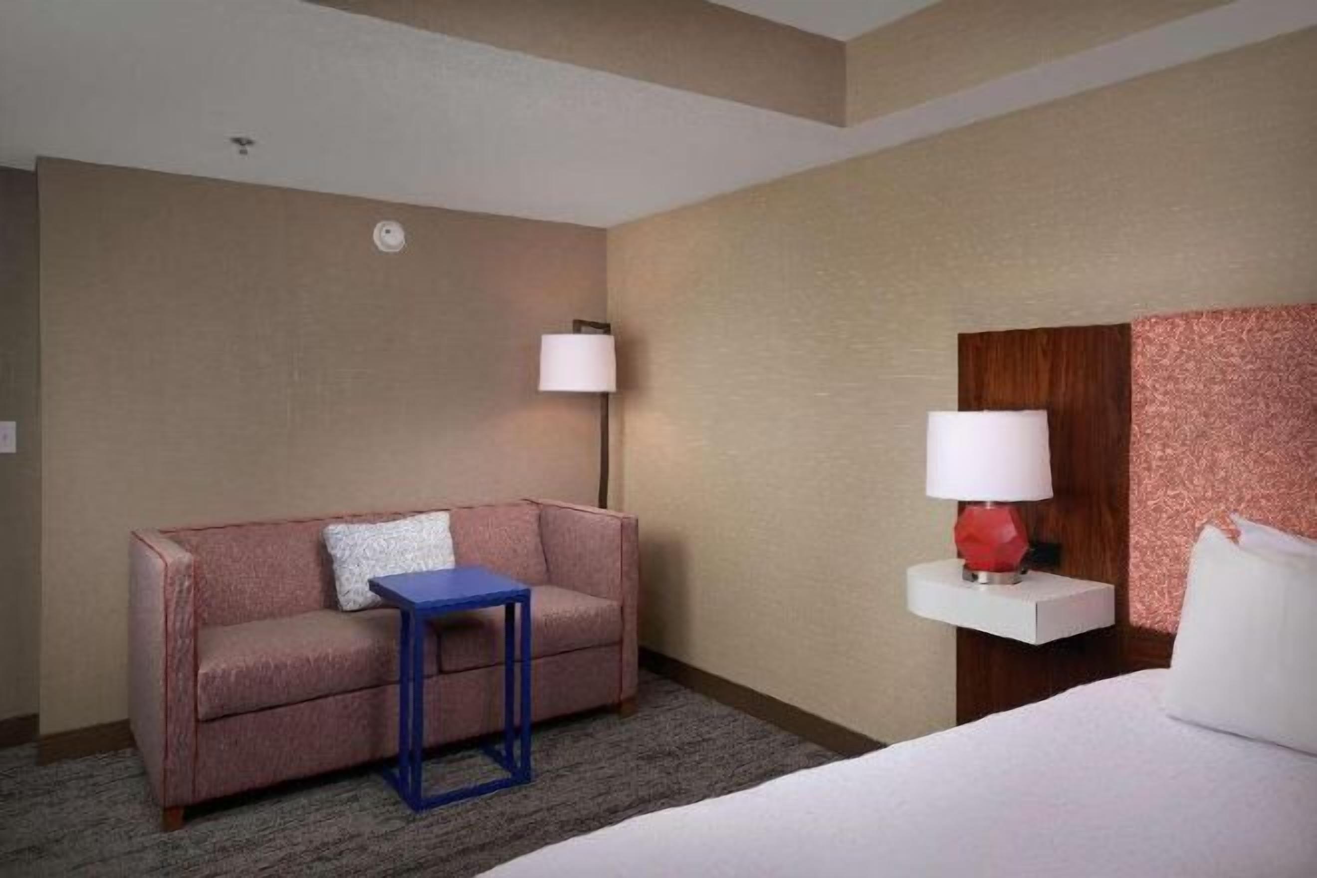 1 bedroom, premium bedding, pillow-top beds, in-room safe