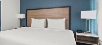 Baymont by Wyndham Ardmore I-35