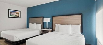Baymont by Wyndham Ardmore I-35