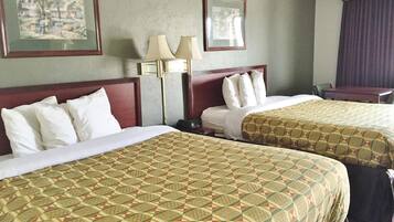 Ferros/tábuas de passar roupa, Wi-Fi de cortesia, despertadores