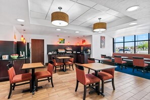 Desayuno incluido todos los días