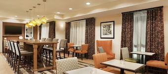 Hampton Inn Shawnee