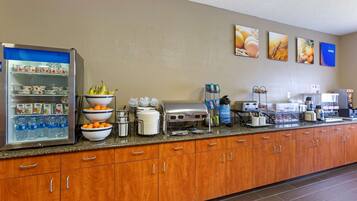 Free daily buffet breakfast