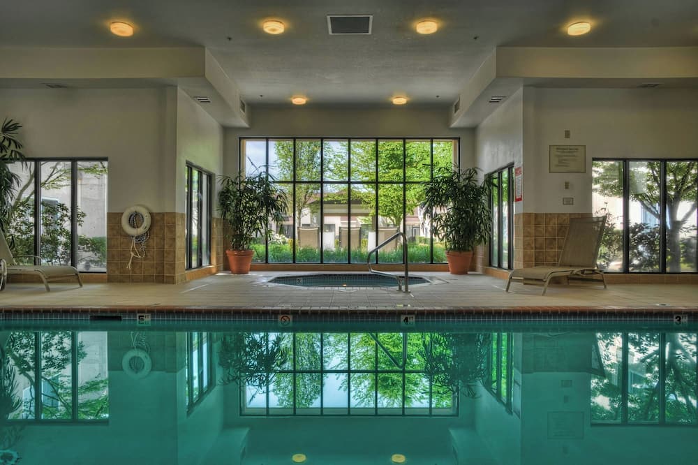 Courtyard by Marriott Eugene Springfield