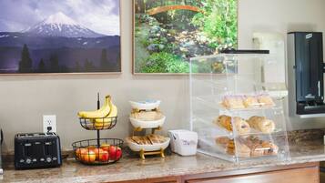 Free daily on-the-go breakfast