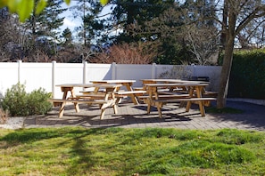 Grill-/Picknickplatz