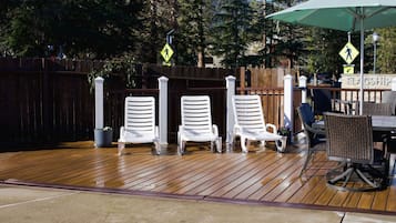 Seasonal outdoor pool