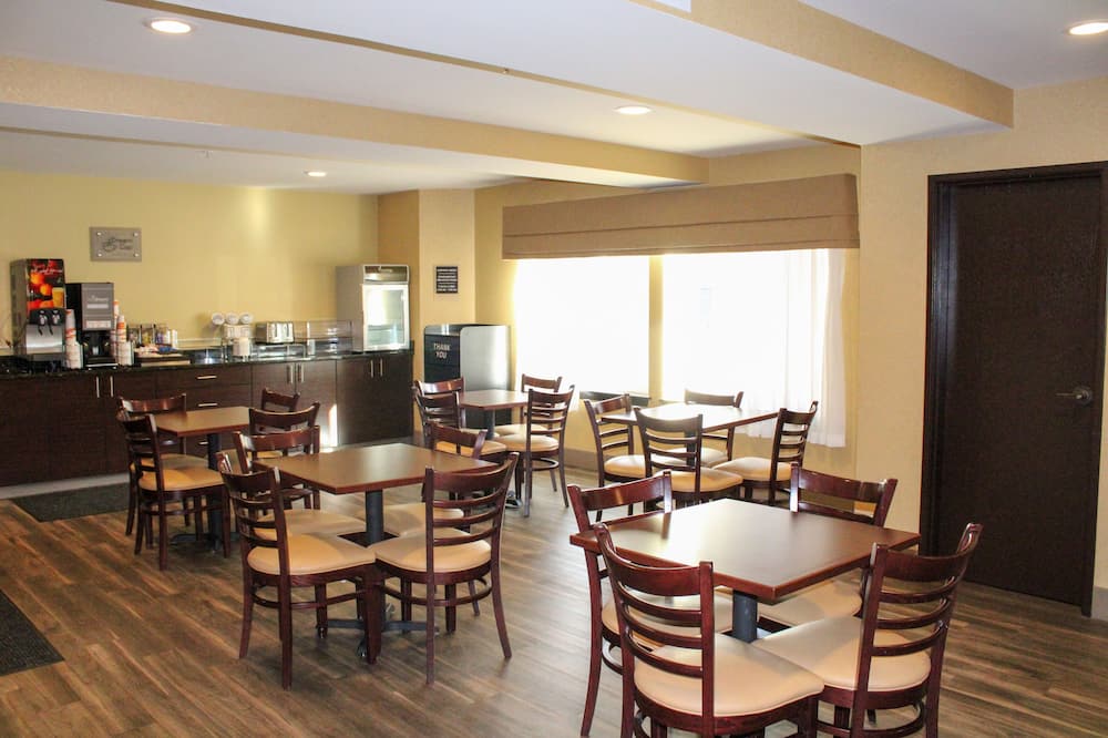 Sleep Inn Bend Crossroads Plaza