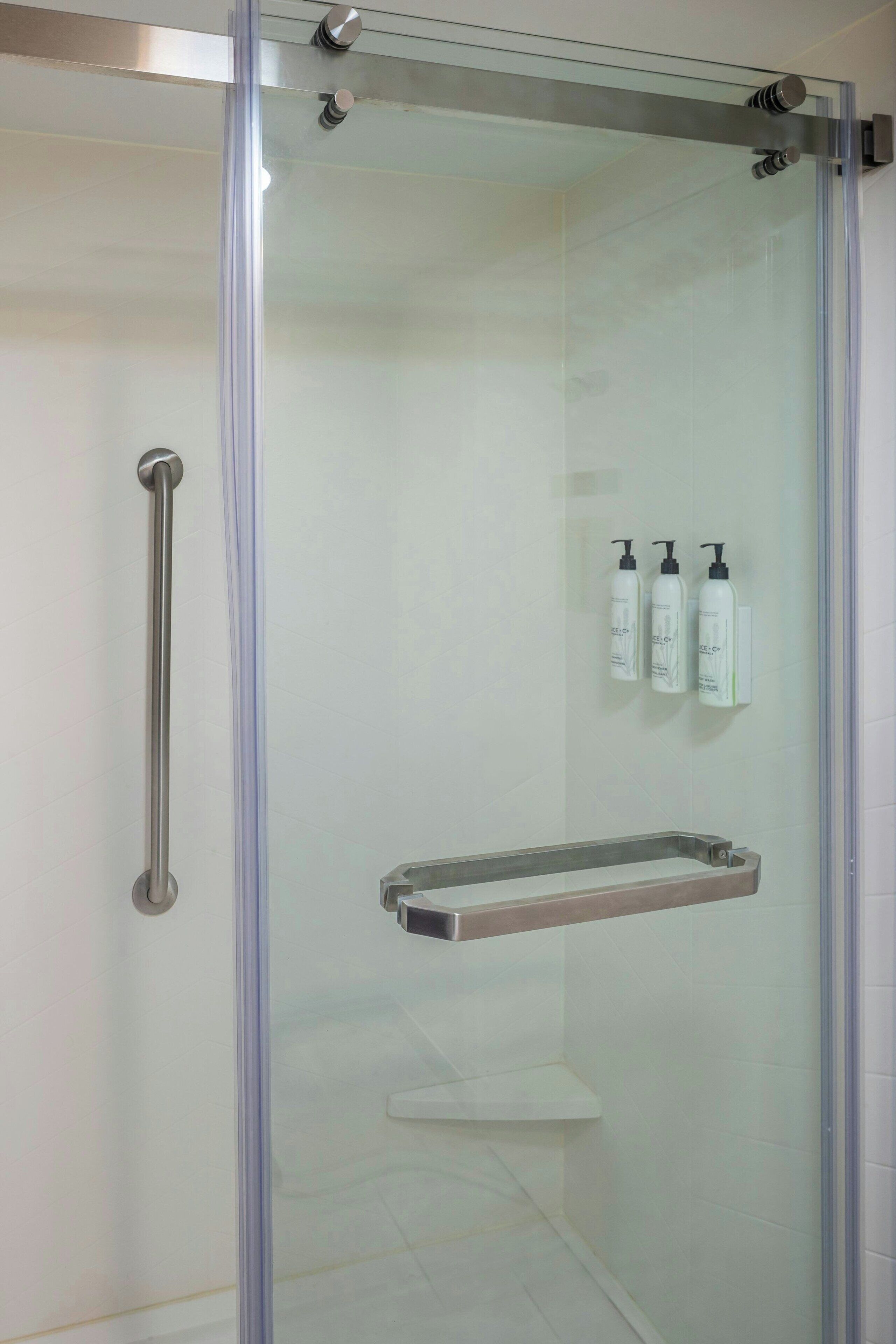 combined shower/bathtub, free toiletries, hair dryer, towels