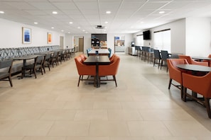 Petit déjeuner buffet compris tous les jours