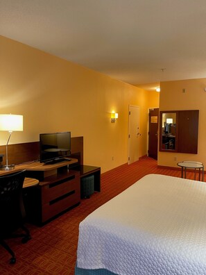 Studio Suite, 1 King Bed, Non Smoking