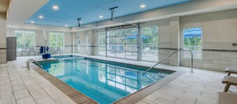 SureStay Plus Hotel by Best Western Elizabethtown Hershey