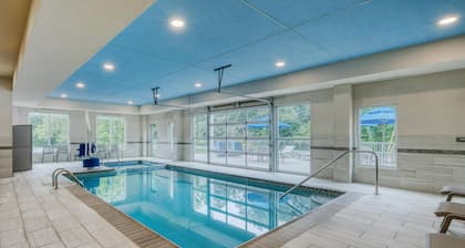 SureStay Plus Hotel by Best Western Elizabethtown Hershey