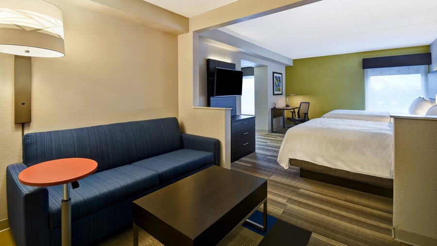 Holiday Inn Express & Suites Allentown-Dorney Park Area by IHG
