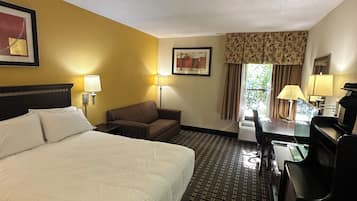 In-room safe, desk, iron/ironing board, free WiFi