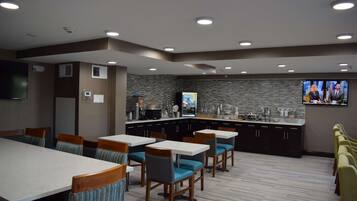 Free daily full breakfast